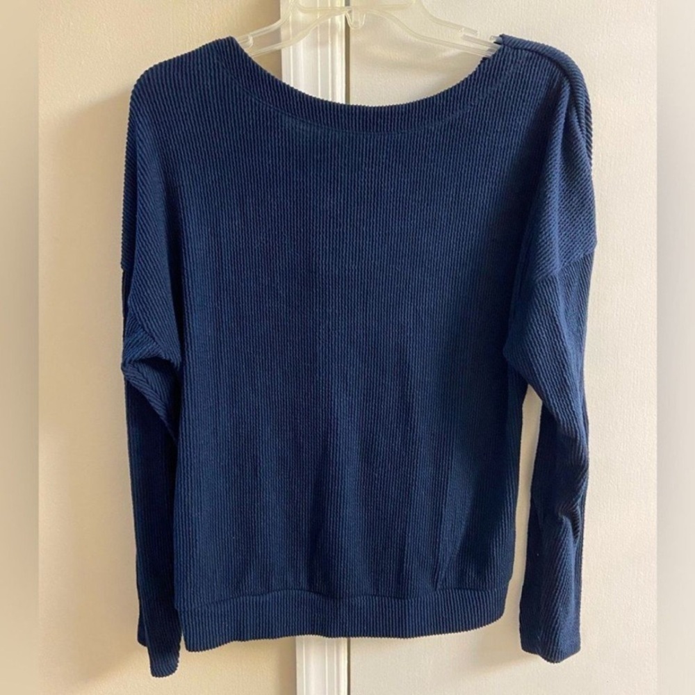 Maeve Deep Blue Women's Crew Neck ribbed  knit top Medium